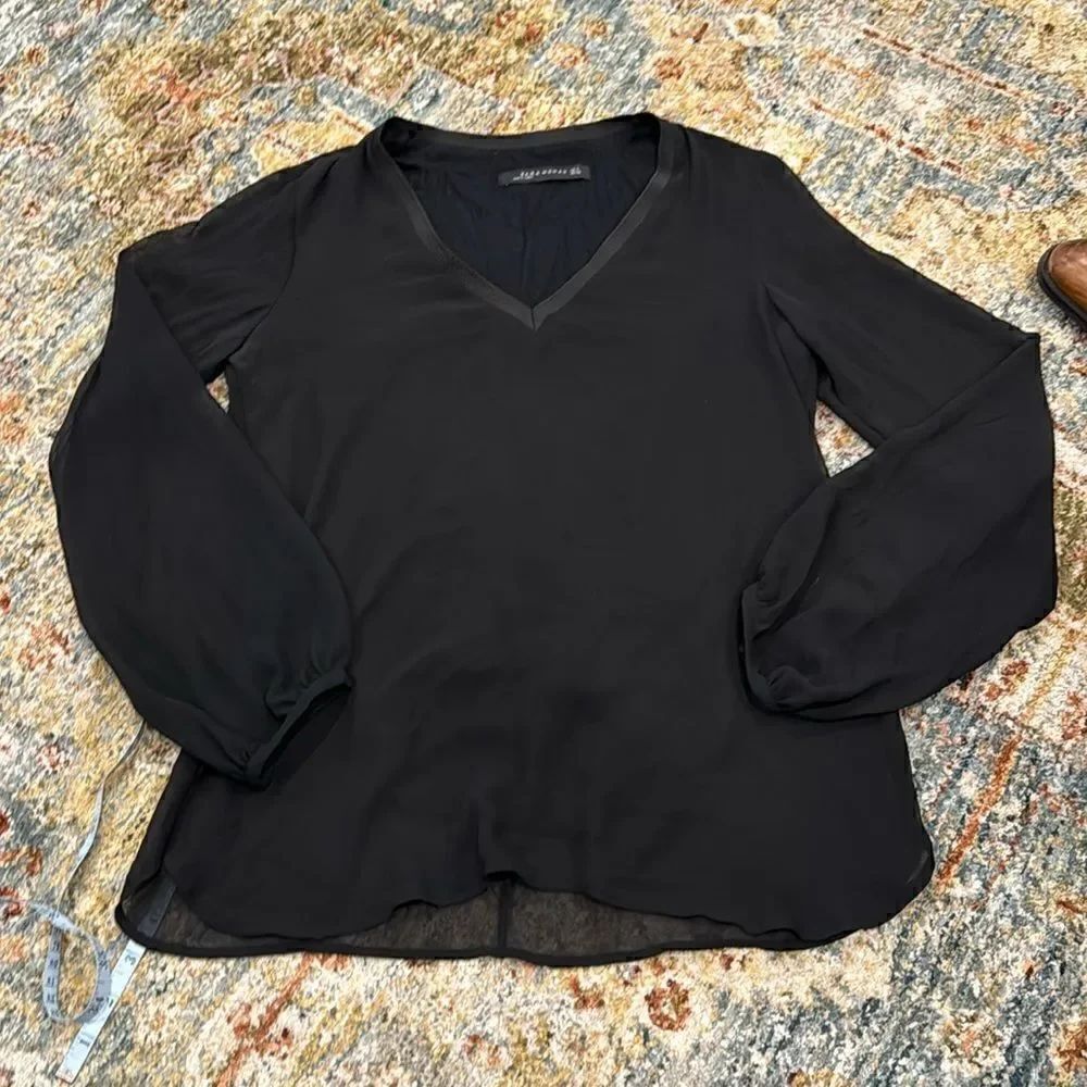 Zara Long-sleeve blouse 